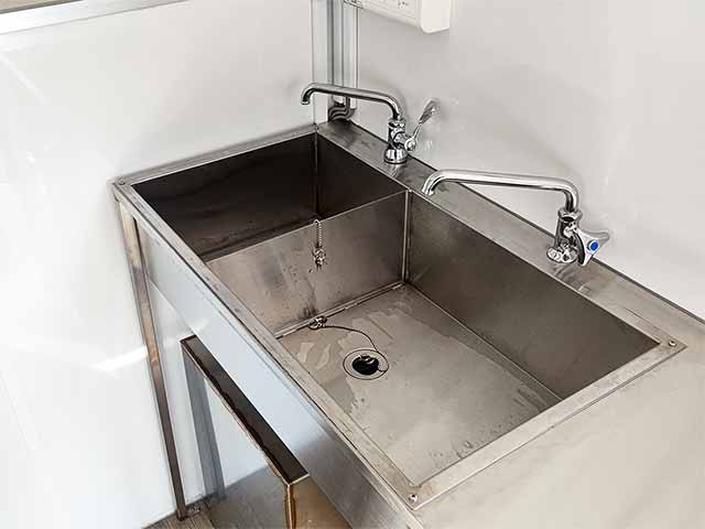 Food truck studio..様キッチンカー 2槽シンク