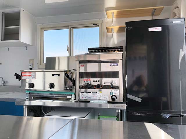 Griezmann様キッチンカー 車両内部