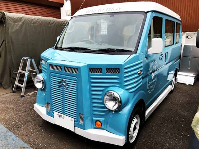 林様移動販売車 助手席側