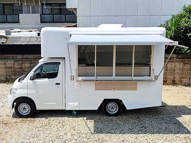 飲食店様キッチンカー オーニング