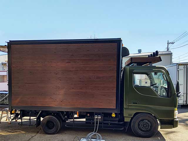 日暮里BASE様キッチンカー 運転席側