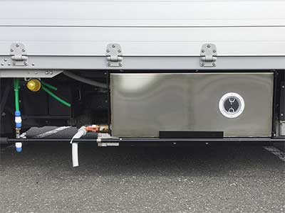  大容量　200ℓ給排水タンク 