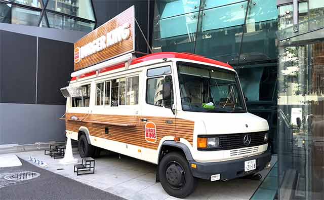 キッチンカーラッピング例